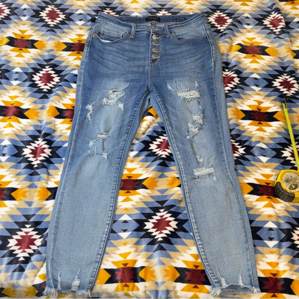 Judy Blue Medium Wash Distressed High-Rise Skinny Jeans Women’s Size 11